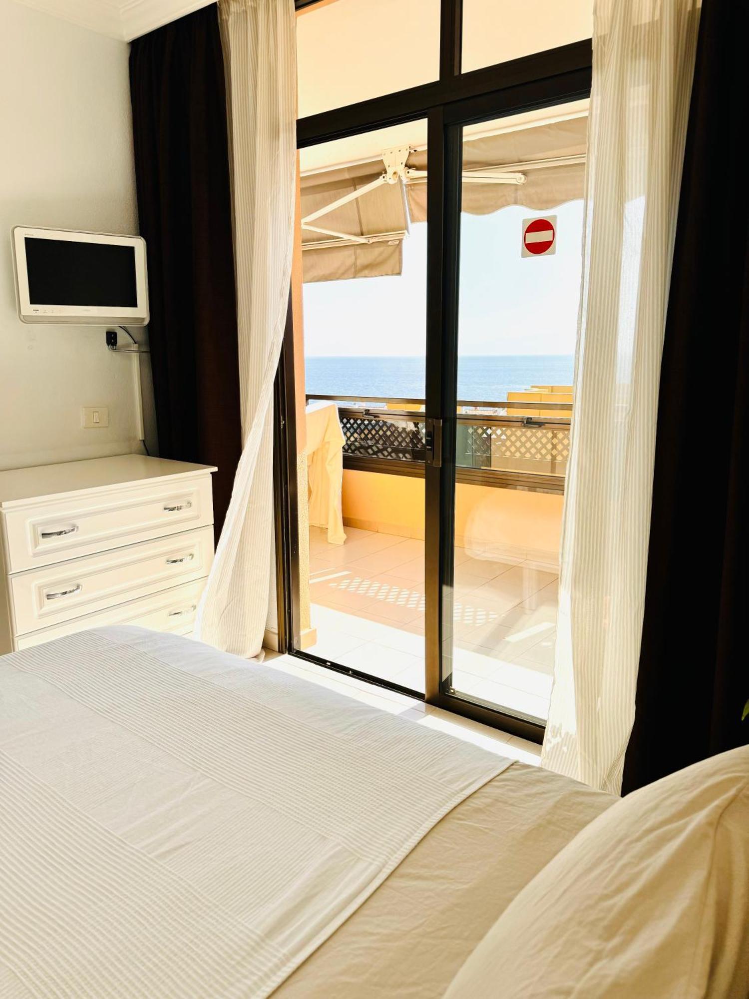 Casa Hugo - Ocean View, Quiet Pool, Fibre Net, Los Gigantes Puerto de Santiago  Luaran gambar