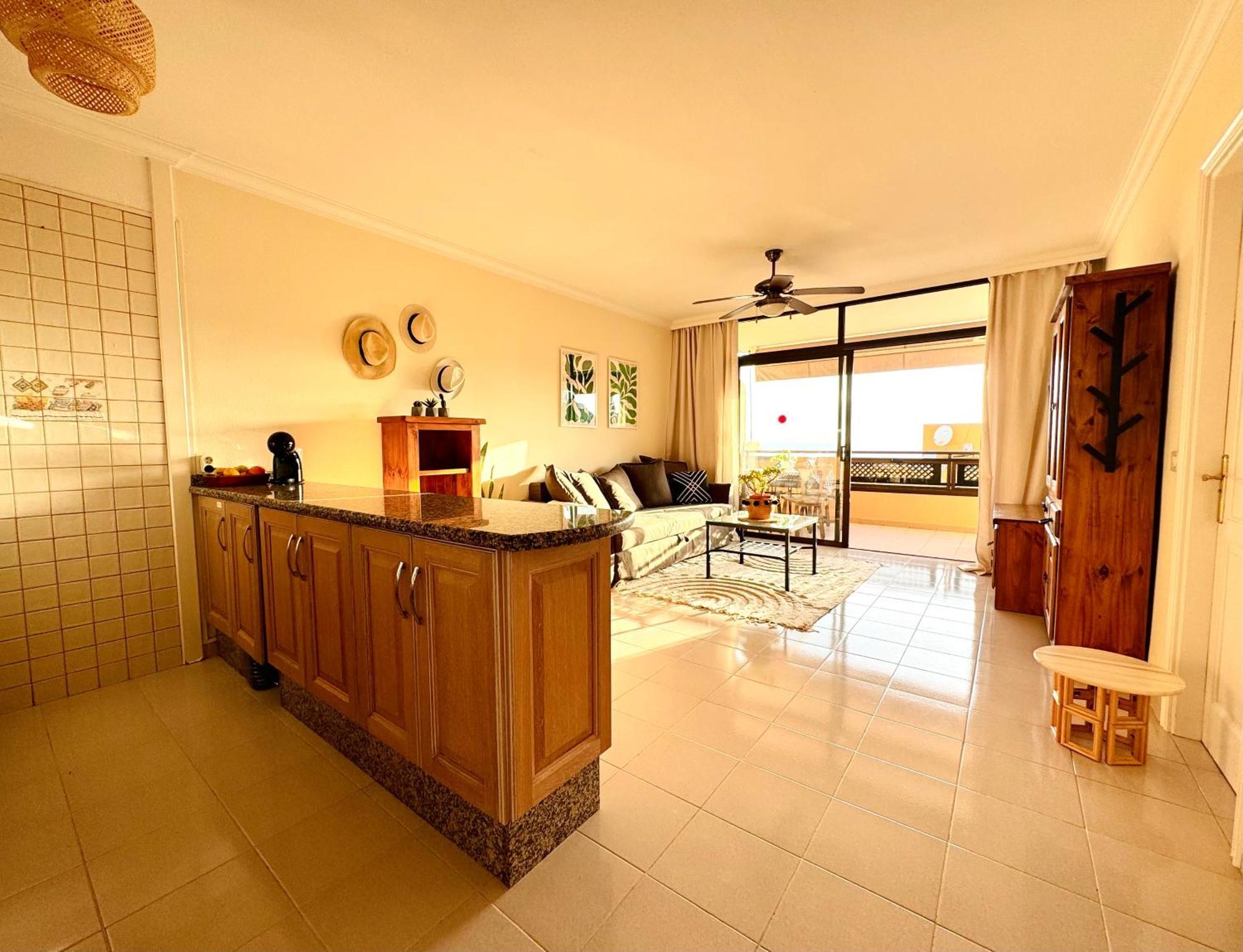 Casa Hugo - Ocean View, Quiet Pool, Fibre Net, Los Gigantes Puerto de Santiago  Luaran gambar
